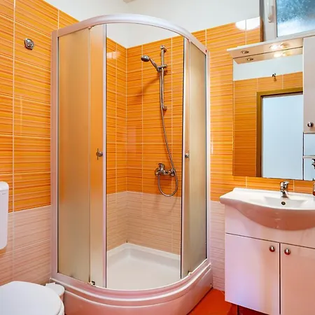 Villa Matea - Heated Pool, Peace, View Pridraga
