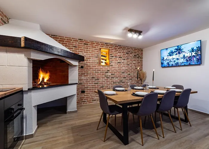 Matea - Heated Pool, Peace, View 别墅 Pridraga