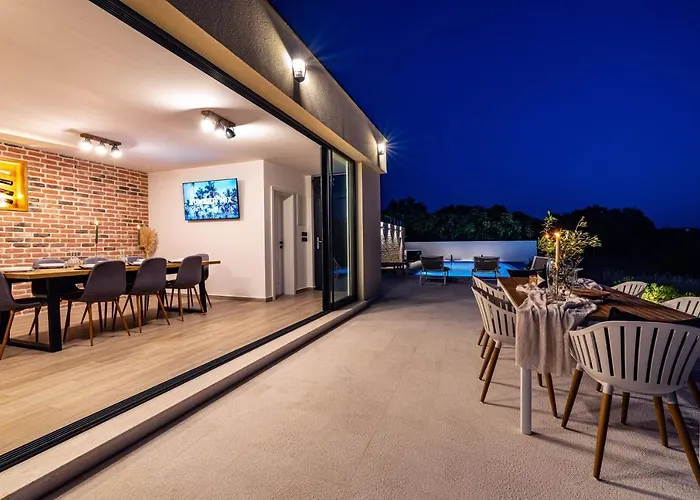 Matea - Heated Pool, Peace, View * Pridraga