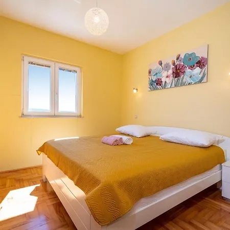 Villa Matea - Heated Pool, Peace, View Pridraga