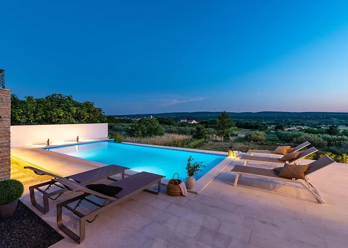 Matea - Heated Pool, Peace, View Villa Pridraga