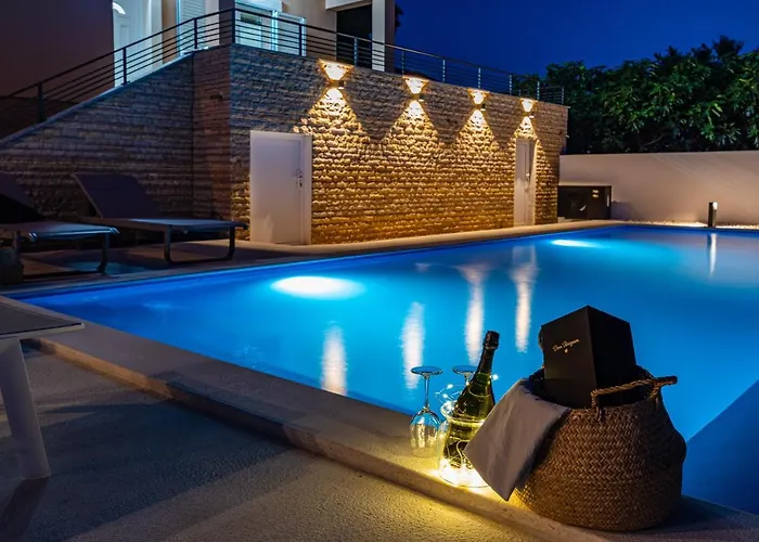 Matea - Heated Pool, Peace, View Villa Pridraga